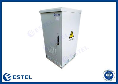 China Corrosión anti de la caja a prueba de mal tiempo al aire libre del recinto del refrigerado con ventilador IP55 20U en venta