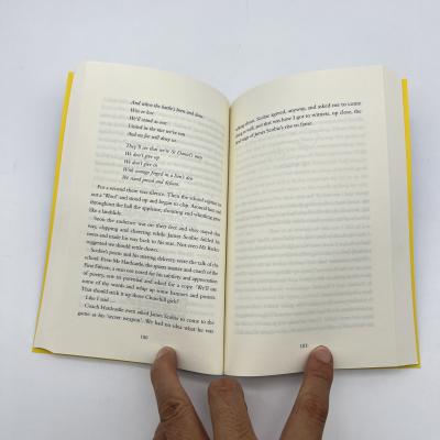 China Impresión de libros de novelas con papel sin madera de gran volumen en venta