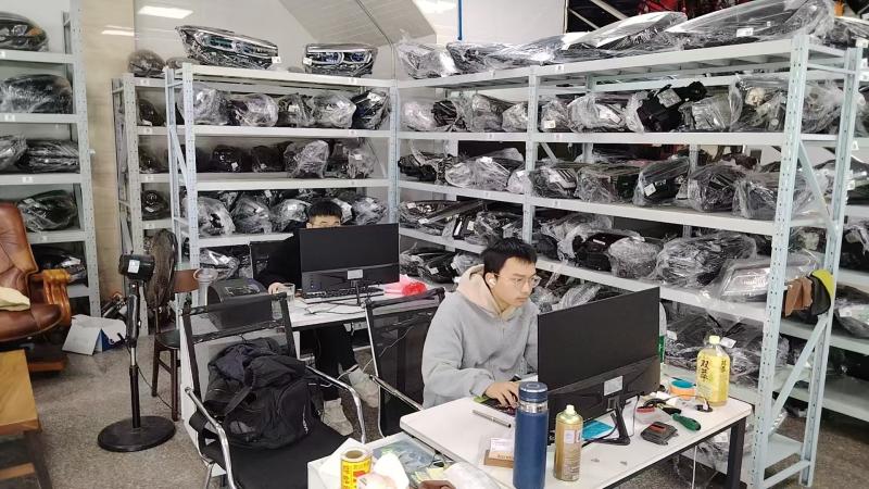 Verified China supplier - Guangzhou Shuangjie Auto Parts Co., Ltd.
