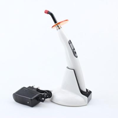 China 5W  LED Cure Lamp Equipment Cordless Composite  Wireless Dental Curing Light for sale