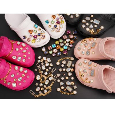 China Hot Sale Handmade/Luxury Hole Shoes Bling Gem Buckle Accessories Decorations Diy Rhinestone Hole Chain Charms For Clog Shoes for sale