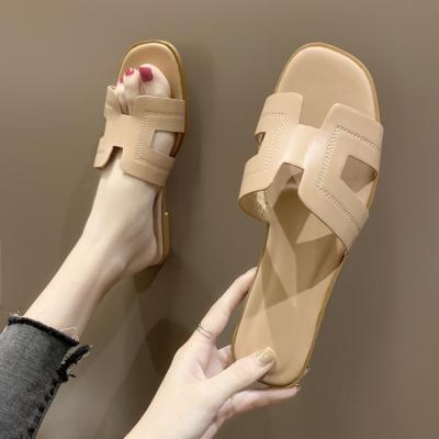 China Fashion Trend Hot Summer Cheap Ladies Flat Beach Slippers Fashion One-Stripe Outdoor Women's Sandals Slides for sale