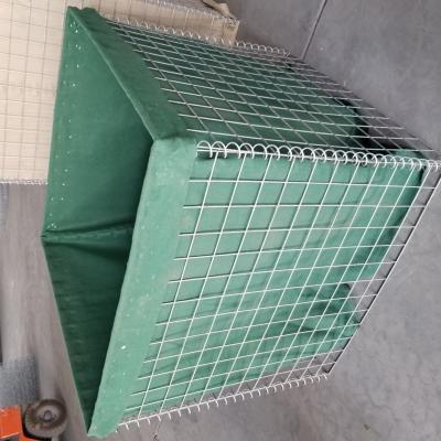 China Mil 3 Welded Mesh Defensive Barrier Square Hole With Nonwoven Polypropylene Geotextile for sale