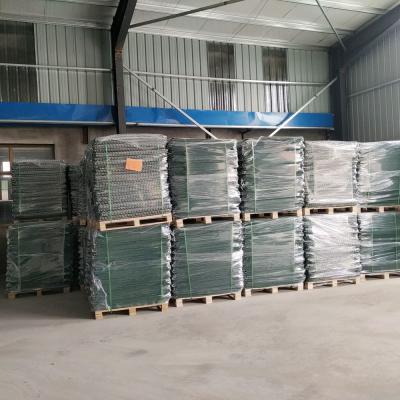 China Hot Galvanized Bastion Barrier Mesh Welded Military Defensive Hesco Boxes With Geotextile for sale