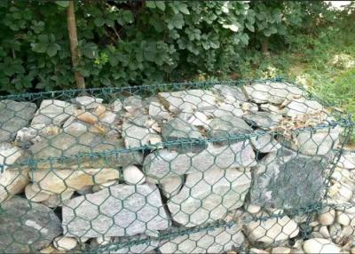 China Hexagonal Rock Basket Retaining Wall , Hot Dipped Galvanized Gabion Wall Construction for sale