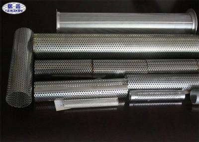 China Metal la tubería de acero inoxidable perforada para los líquidos/los sólidos/la filtración del aire en venta