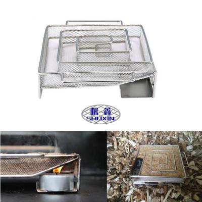 China Forma perforada de acero inoxidable del cuadrado de Mesh Pellet Cold Smoke Generator de la barbacoa en venta
