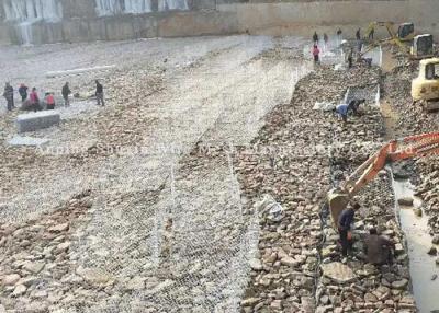 China Galvanized 6x8cm Stone Filled Gabions For River Bank Protection for sale