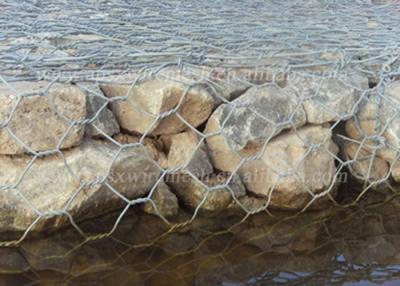 China Stone Cage Galfan Coated Retaining Wall Gabion Baskets 7x9cm Mesh Hole for sale