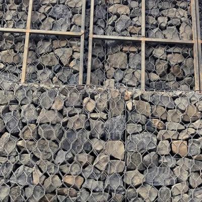 Chine la norme de 2m x de 1m x de 1m a galvanisé le fil hexagonal Mesh For Retaining Walls de cage en acier de pierre à vendre