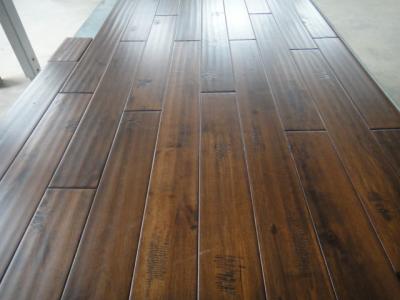 China rustic Birch solid hardwood Flooring with handscraped and chatter mark finishing for sale