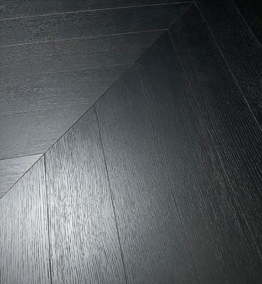 China Cool Black Oak Chevron Parquet Engineered Wood Flooring en venta