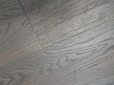 China popular grey stained Russian Oak Engineered Wood Flooring, color mountain view for sale