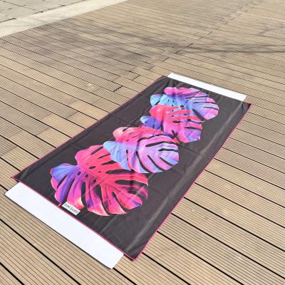 China custom printed pattern logo microfiber beach towel for sale