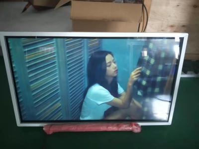 Chine d'intérieur médical d'ascenseur de signage de 42 pouces de mail blanc lumineux numérique mince superbe d'écran tactile à vendre