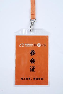中国 耐久の名前入りの記章のホールダー、引き込み式展示会のバッジ ホールダー  販売のため