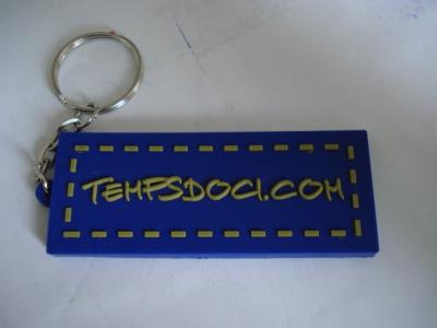 China Eco Friendly 3d Keychains Custom , Pvc Rubber Keychain OEM Acceptable for sale
