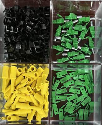China Moldes y plásticos personalizados Moldeado de plástico personalizado de conectores electrónicos en venta