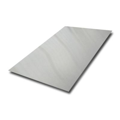 中国 Checkered Polished Stainless Steel Sheet Embossed Diamond 304 1000mm 販売のため