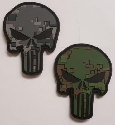 China Hook Back Rubber PVC Patch Punisher Skull Green / Gray Digital Camo Pattern for sale