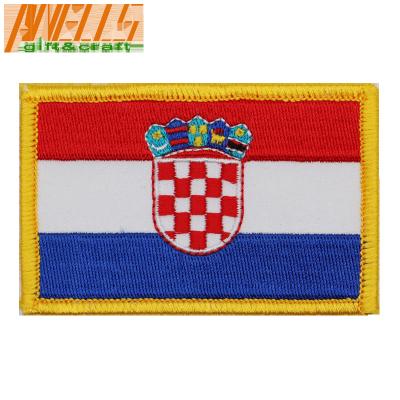 China Croatia Flag Embroidered Patch Croatian Iron On Sew On National Military Tactical Flag Emblem à venda