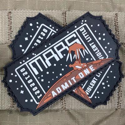 中国 Custom made patch Mars Admit One PVC Patch PVC Hook sew on Patches 販売のため