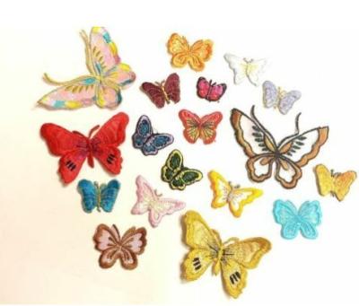 中国 、刺繍縫う、生地の蝶モチーフのCraftbuddyUS 10の鉄パッチ 販売のため