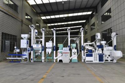 China 380V 3-phasige 25td kombinierte komplette Reismühle 1500kg/h zu verkaufen