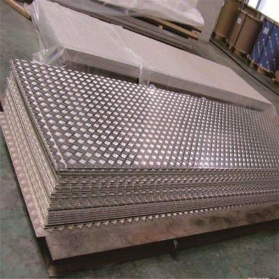 China 5 Bar 1070 1100 1200 3003 Aluminum Checker Plate Sheets for sale