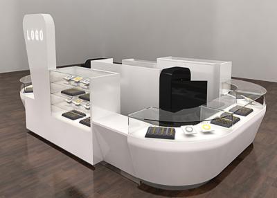 China Kurve Weißbeschichtung Kiosk Schmuck Display Showcase Professionelles 3D-Design zu verkaufen