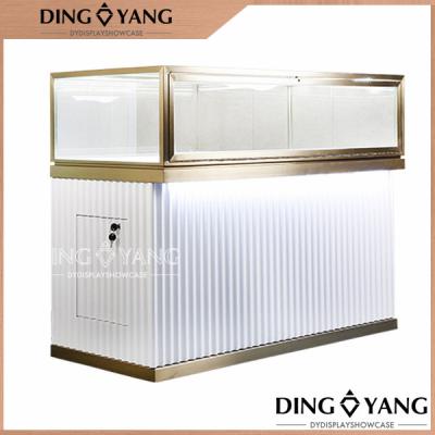 China Logo OEM Lockable Retail Jewelry Display Cases for sale