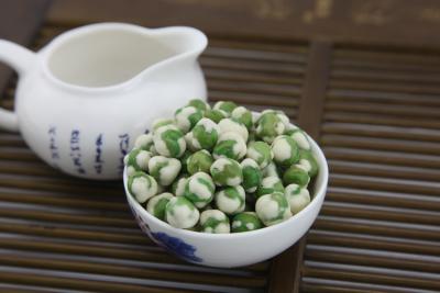 China Vegan Full Natural Coated Fried Green Peas Snack Crispy Garlic Flavor for sale