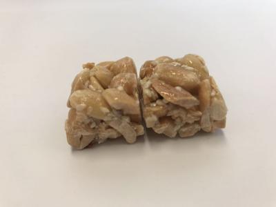 China Sugar Salt Nut Cluster Snacks , Peanut Sesame Homemade Nut Clusters Healthy Food for sale