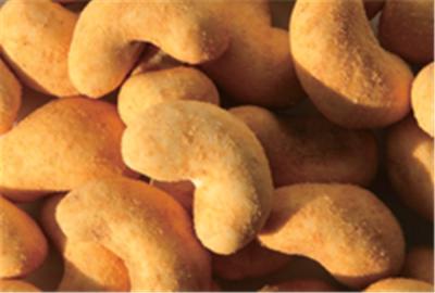 China Shrimp Coated Cashew Nut Snacks , Low Calorie Barbecue Cashew Nuts No Food Color for sale