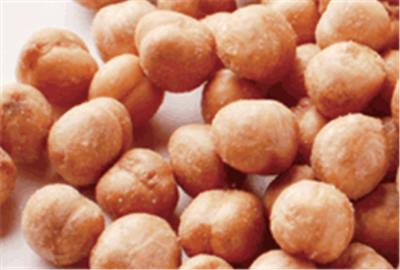 China Size Sieved Roasted Chickpeas Snack , Crispy Yellow Roasted Chickpeas Good Taste for sale