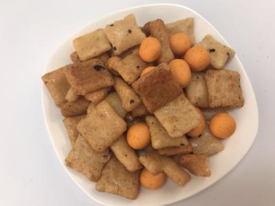 Κίνα Τσίλι γεύσης υγιή πρόχειρων φαγητών μιγμάτων τρόφιμα πρόχειρων φαγητών μιγμάτων RCM5A φυστικιών ρυζιού ντυμένα κροτίδες προς πώληση