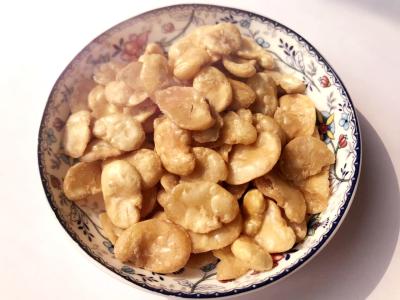 China Hard Texture Split Fava Bean Crisps Coated Seasoning No Pigment Raw Ingredient for sale