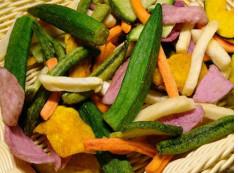 China La zanahoria baja en grasa mezclada las frutas de los bocados de la verdura de la comida de Daliy de la salud de Childern contiene en venta