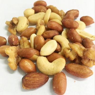China Natural Healthy Non GMO Crispy Sea Salt Mixed Nuts Cashew Almonds Walnuts for sale