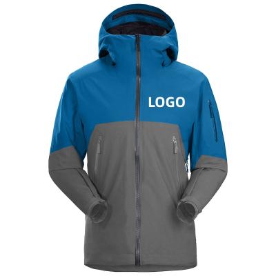 China Camiseta para hombres de montaña de exteriores impermeable con capucha en venta
