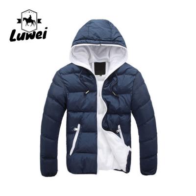 China Langärmelige Baumwoll-Pudded Jacken Reißverschluss Gebrauchsstoff Dicke Kapuzenmantel zu verkaufen