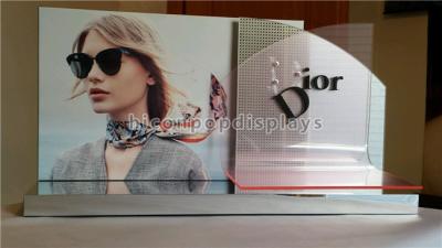 China Eyewear Retail Merchandising Displays Acrylic Mirror Steel Sunglass Display Tray for sale
