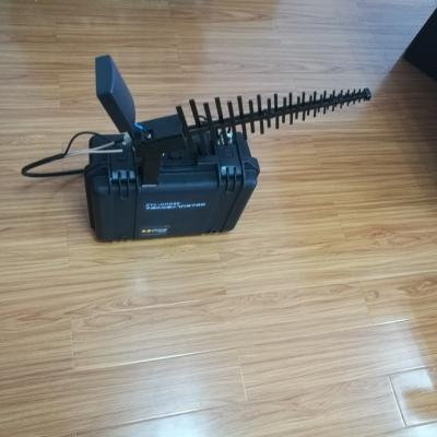 China Directional Handheld Drone Jammer Completed Jamming Frequency With 8kg Main Unit for sale