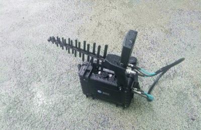 China Multi Frequency Bands Portable Drone Jammer With Large Angle Low Power Long Distance for sale