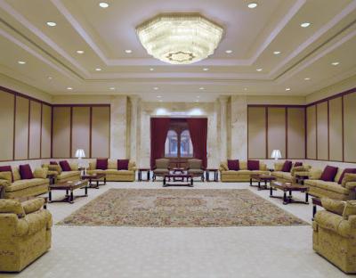 Κίνα 30W Jammer σημάτων κινητών τηλεφώνων RF που σχεδιάζεται για το παλάτι του Κατάρ Emiri Diwan προς πώληση