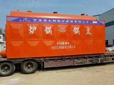 China Caldera de vapor industrial de doble barril Caldera de vapor alimentada por biomasa montada sobre patines en venta