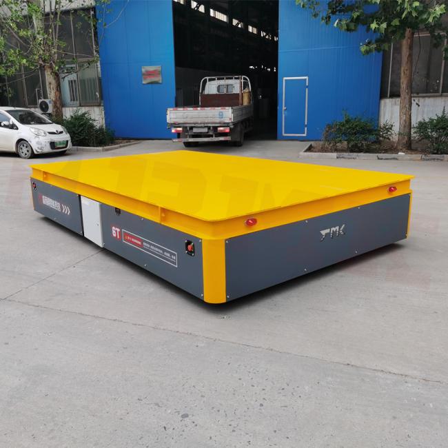 Heavy duty trackless transfer trolley for mold transfer