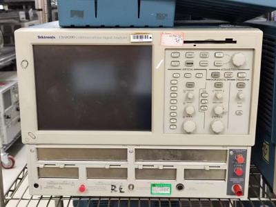 Chine Tektronix CSA8200 Communications Signal Analyzer With Four 3D Databases à vendre