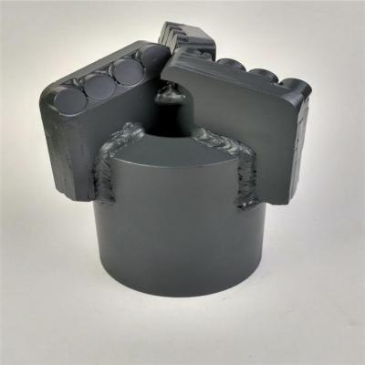 中国 鋭い金属の高い耐久力のあるのためのPDCのカッターの抗力穴あけ工具 販売のため
