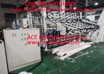 China Vollautomatischer Klotz-Hochgeschwindigkeitsakkumulator für Durchmesser des Badezimmer-Gewebe-Rollen150mm zu verkaufen
